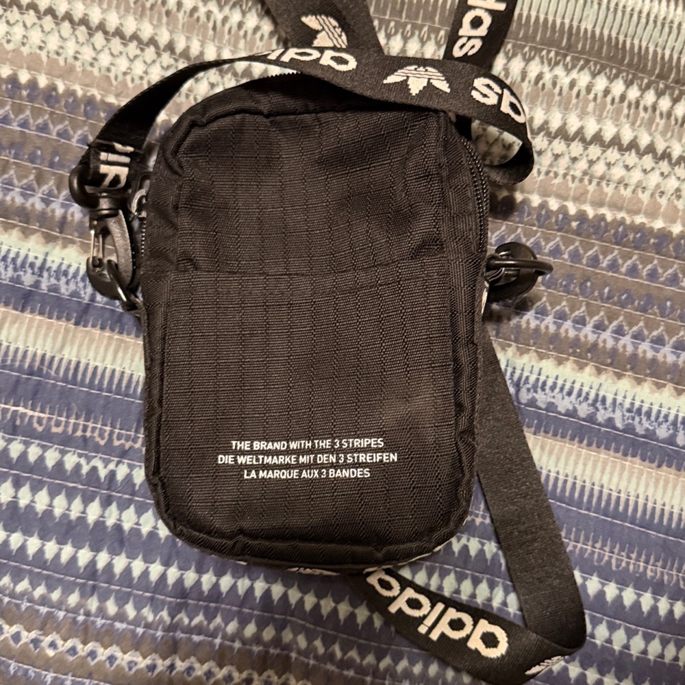 Adidas Black Belt Bag with Logo - Picture 3 of 4